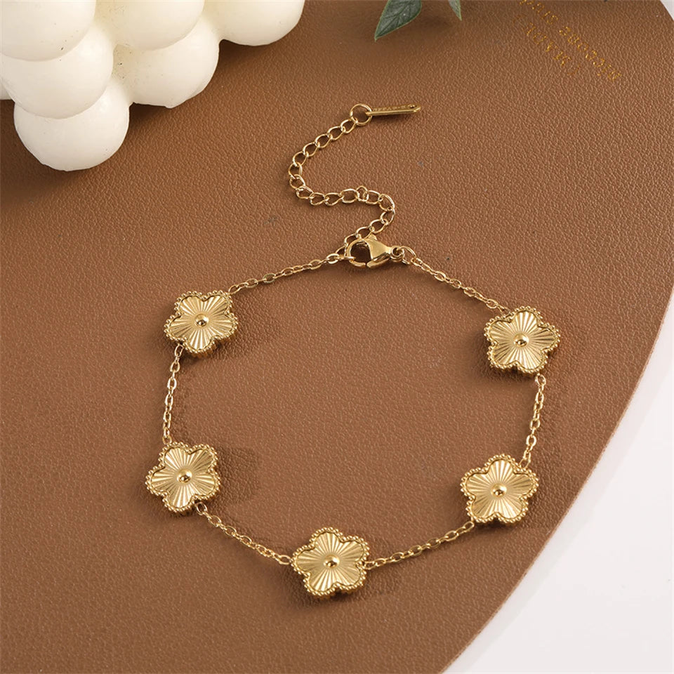 Stainless Steel Plum Blossom Bracelet flower