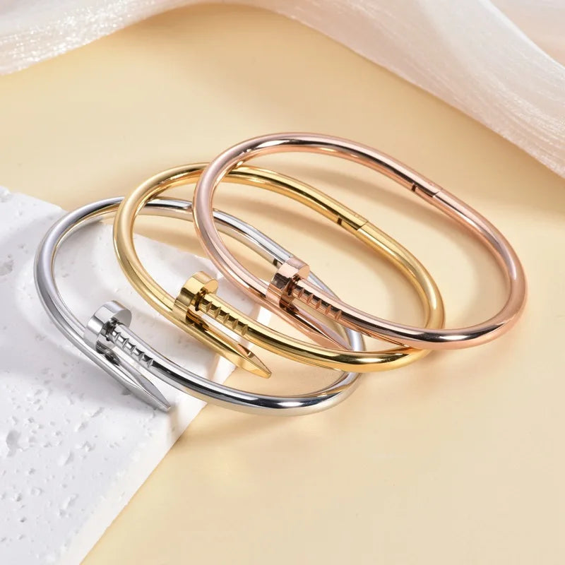 Stainless Steel Nail Bracelet – Trendy Unisex Design