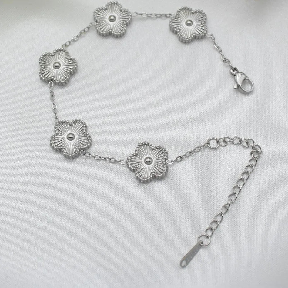 Stainless Steel Plum Blossom Bracelet flower